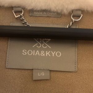 Soia & Kyo Tan Jacket with White Fur Collar